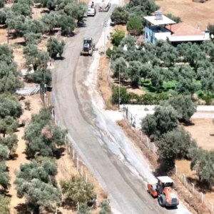 aydinda kirsal ulasim icin yol yenileme calismalari baslatildi BywuiZub