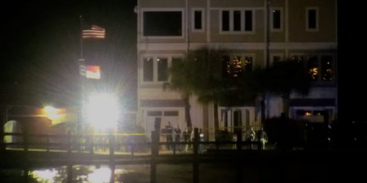 abdde vahset gemiden restorana ates acti 3RuzdrLA