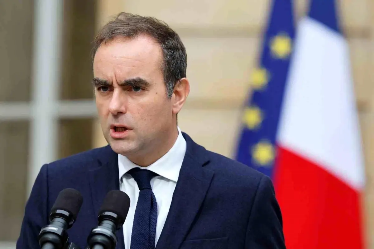fransada yeni siyasi kriz macron lecornuyu yeniden basbakan secti lD4mK96t