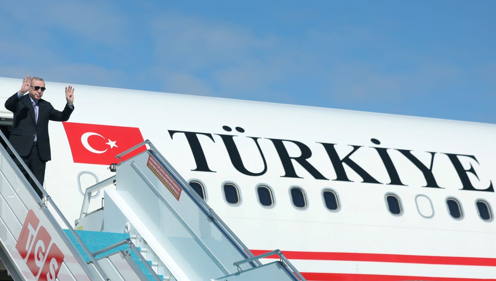 misirda gazze zirvesi cumhurbaskani erdoganin ucagi pisti pas gecti sonra indi ysVTawDl.jpg