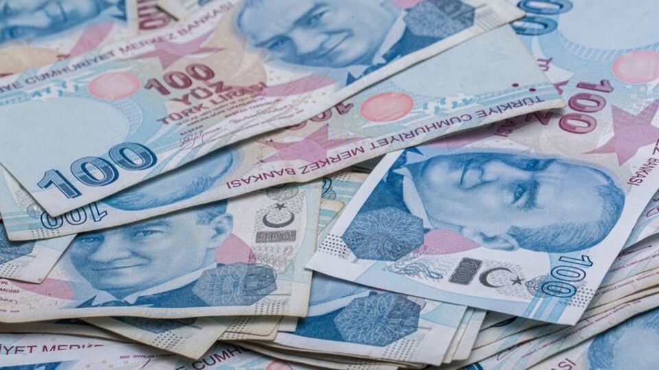 tlnin reel degeri ekimde yukseldi 5eQTX4jd.jpg