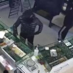 Kuyumcu Soygunu: Maskeli Şüpheliler, Çalışanın Çığlıklarıyla Kaçtı
