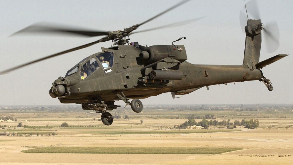 Güney Kore’de ABD Apache Helikopterinin Acil İnişi