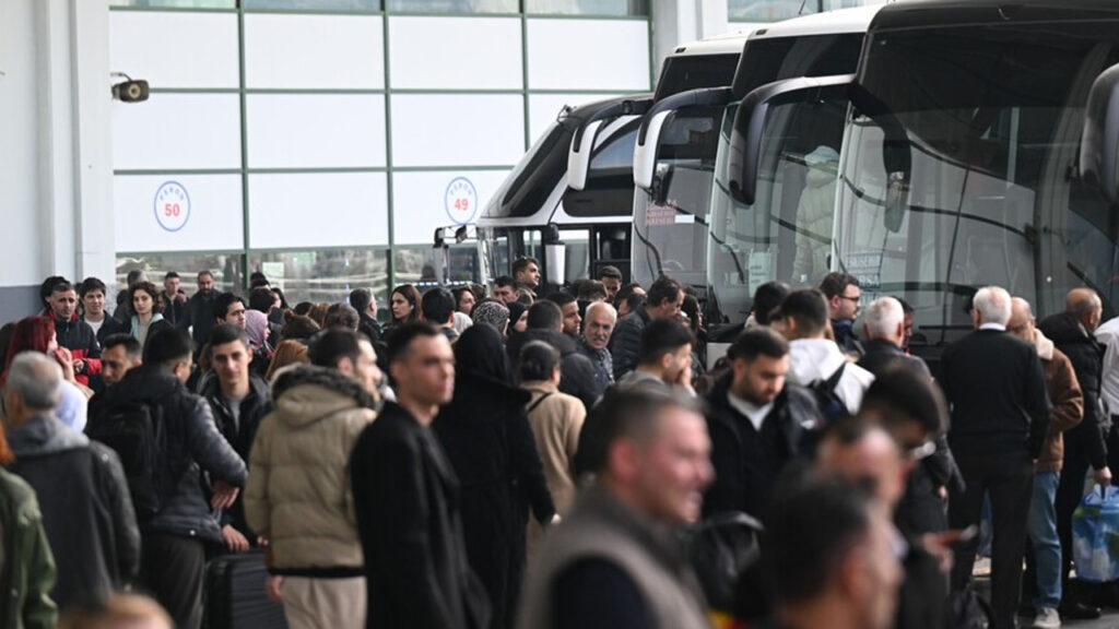 Çifte Bayramda Otobüs Biletlerine Yoğun İlgi