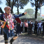 Efe Kıyafetiyle Zeybek Oynayıp Kültürel Mirası Yaşattılar