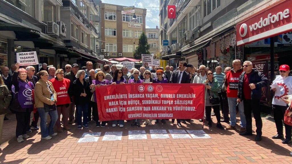 Samsun’da Emeklilerden Sağlık ve Ekonomi Protestosu