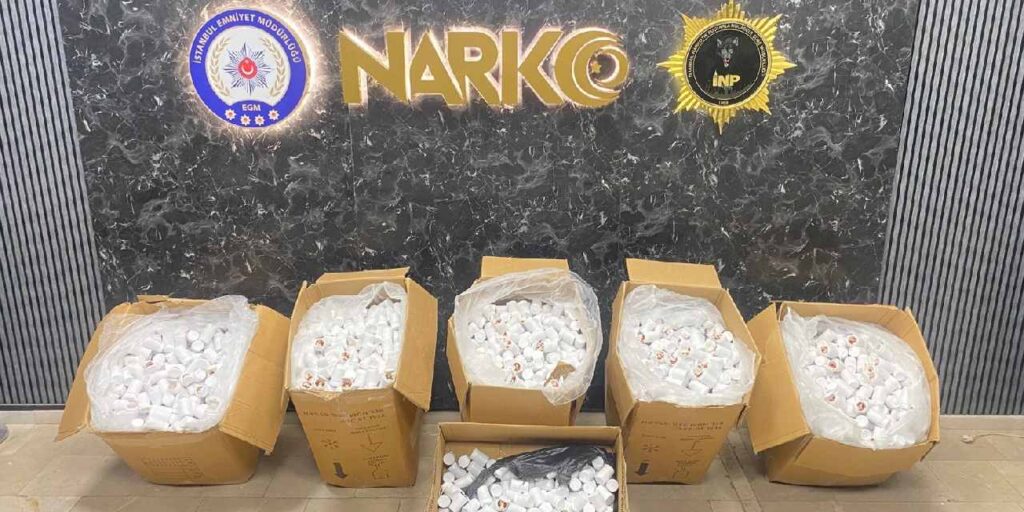 Tuzla’da Uyuşturucu Operasyonu: 150 Bin Hap Ele Geçirildi