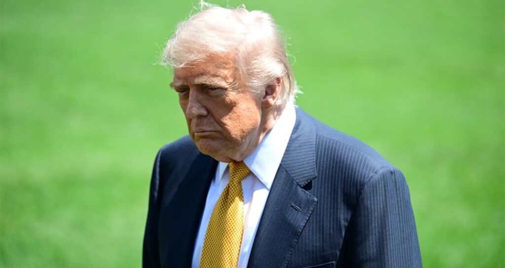 Trump’tan İran’a Sert Uyarı: “Altyapısını İki Günde Yok Edebiliriz”