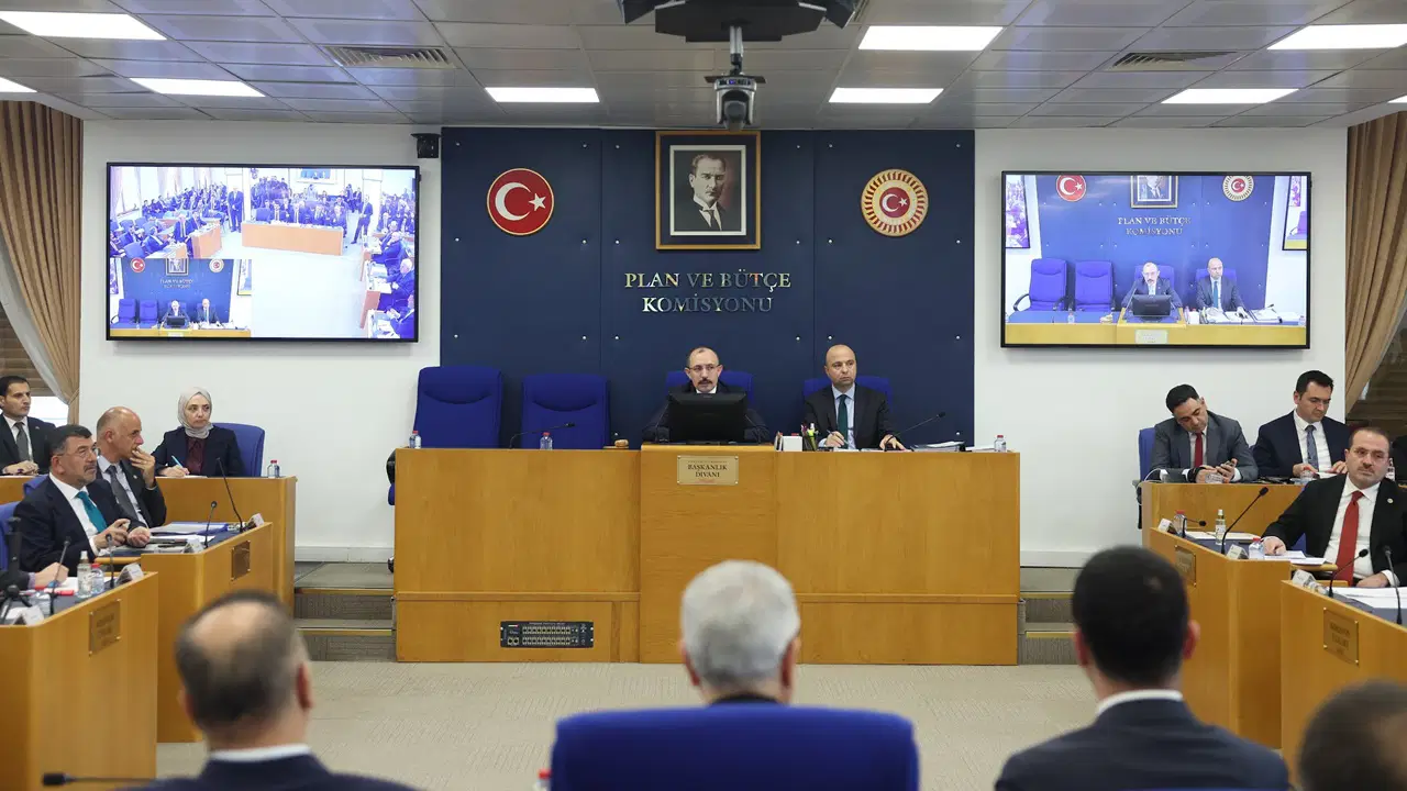 varlik-barisi-teklifi-komisyondan-gecti-o-kuruluslara-2047-yilina-kadar-vergi-istisnasi-TV4ULNbS