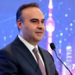 Turk bilim insanlari kuzey kutbundaki deniz buzu hattina ulasti Kcn2DPFn